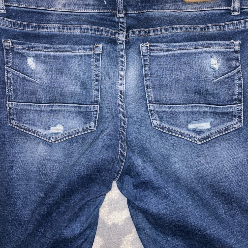 EUC Women’s BKE Payton Mid-Rise Bootcut Jeans size 32x33.5”